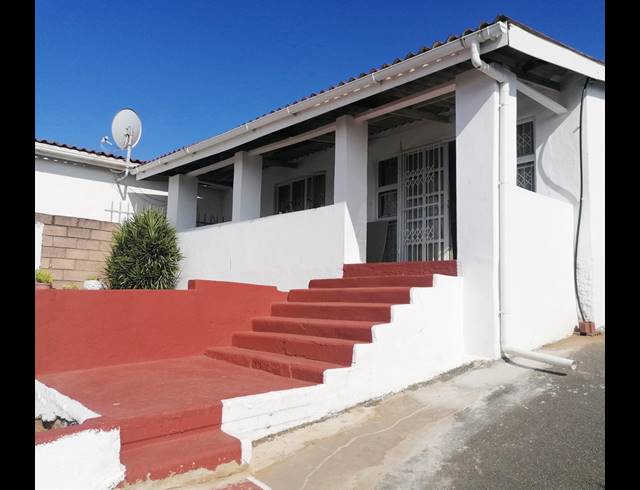 2 BEDROOM SEMI DETACHED FOR SALE IN MEREBANK EAST